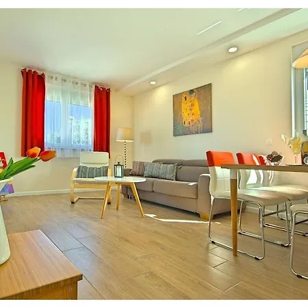 Holiday home Luka Apartent Gray *