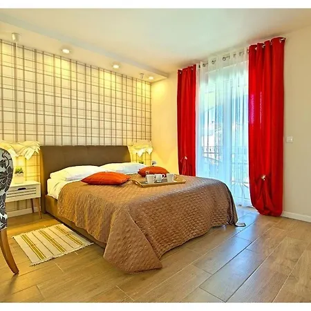 Holiday home Luka Apartent Gray *